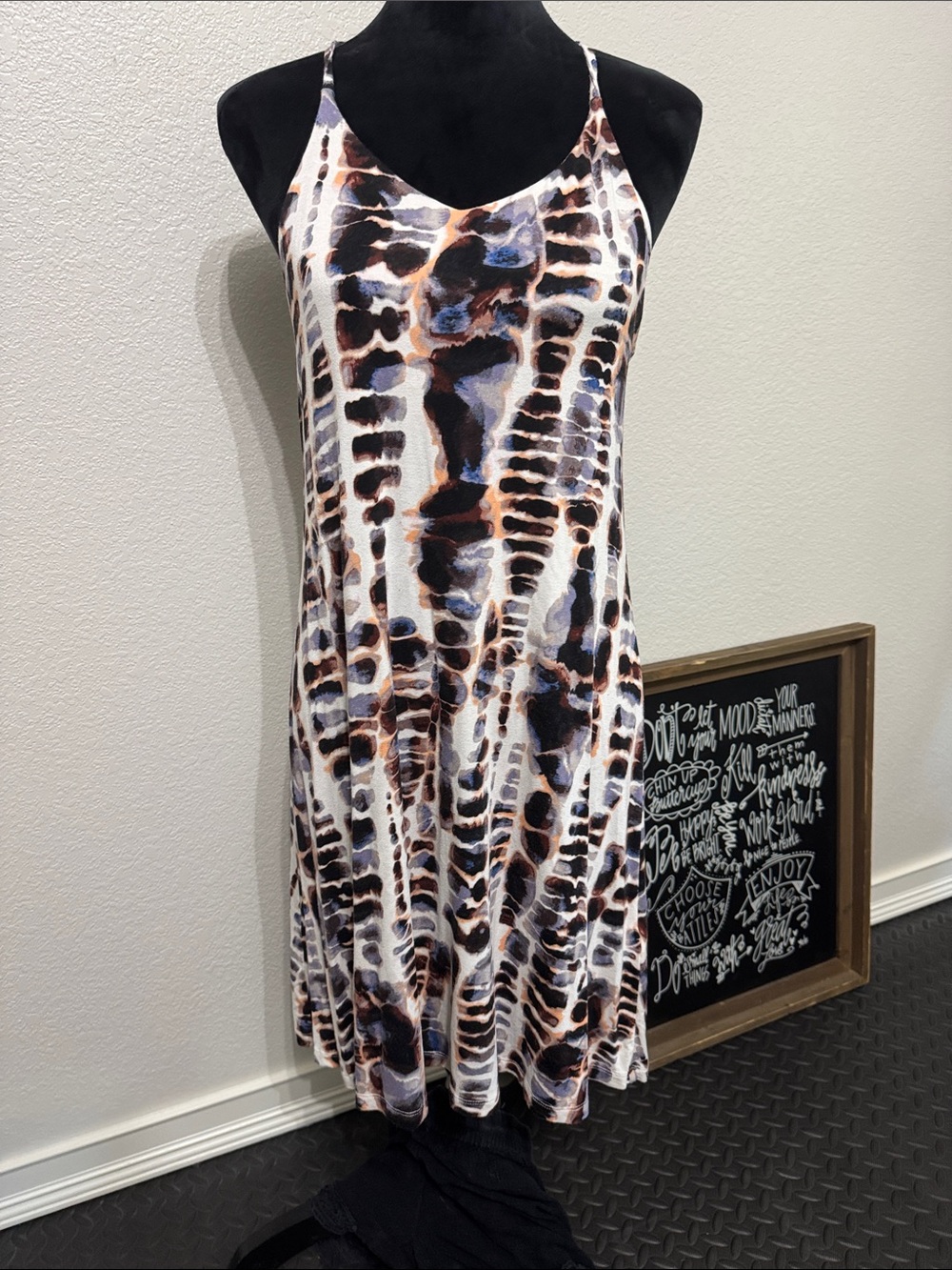 Sleeveless Tie-Dye Print Summer Dress in White, Black & Brown